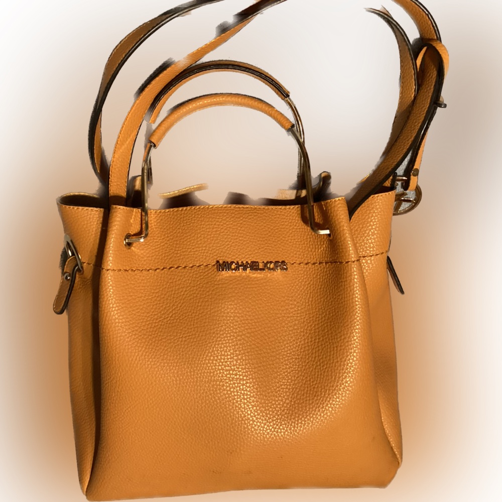 Beautiful Pebbled Leather Shoulder Handbag Whiskey Brown 2 Way Carry No Name